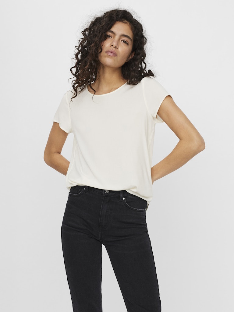 BECCA PLAIN SS TOP
